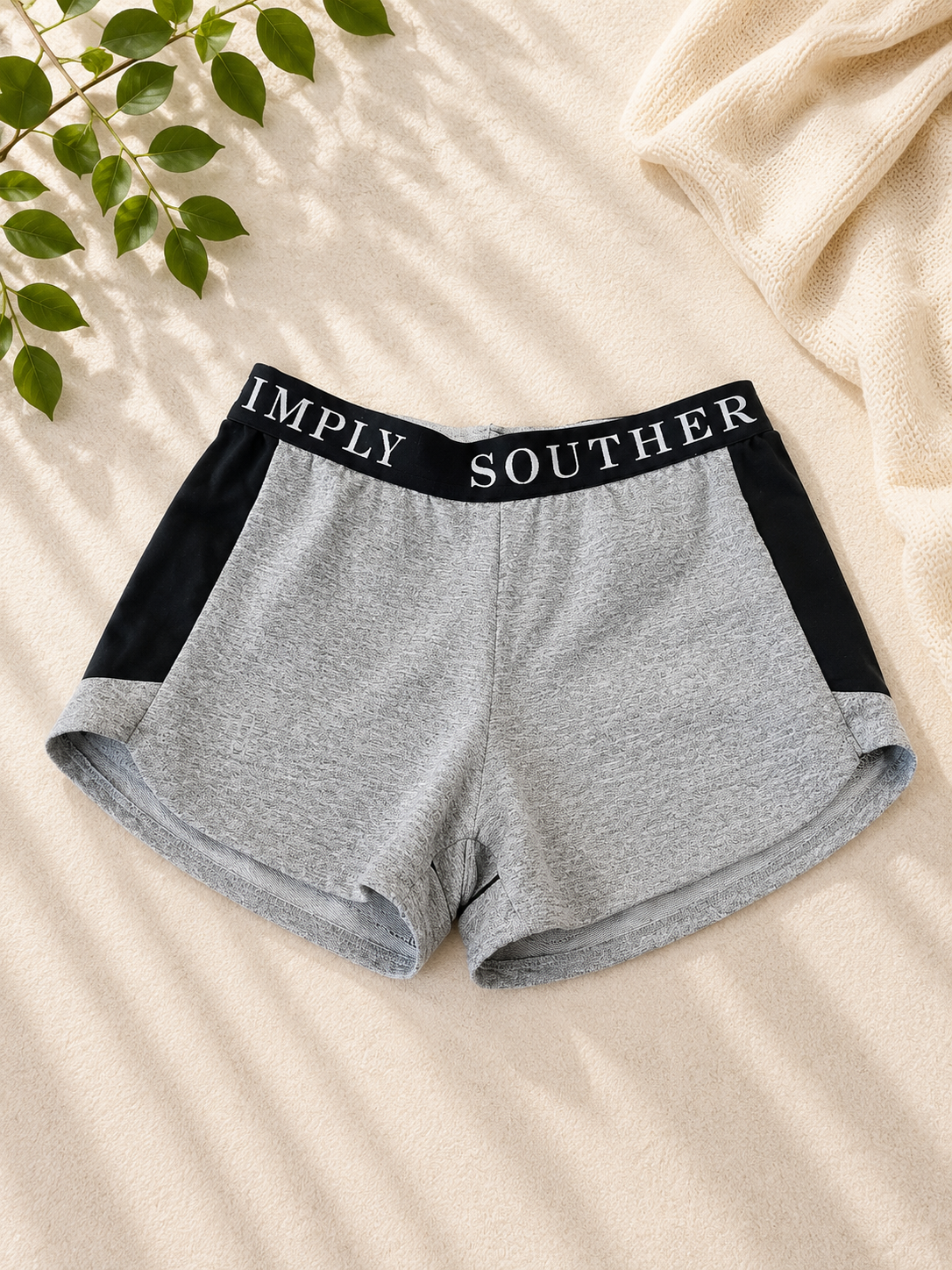 Simply Southern Girls Athletic Shorts Size L