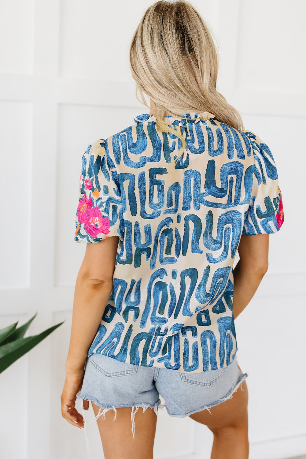 Embroidered Puff Sleeve Frilled Neck Printed Top