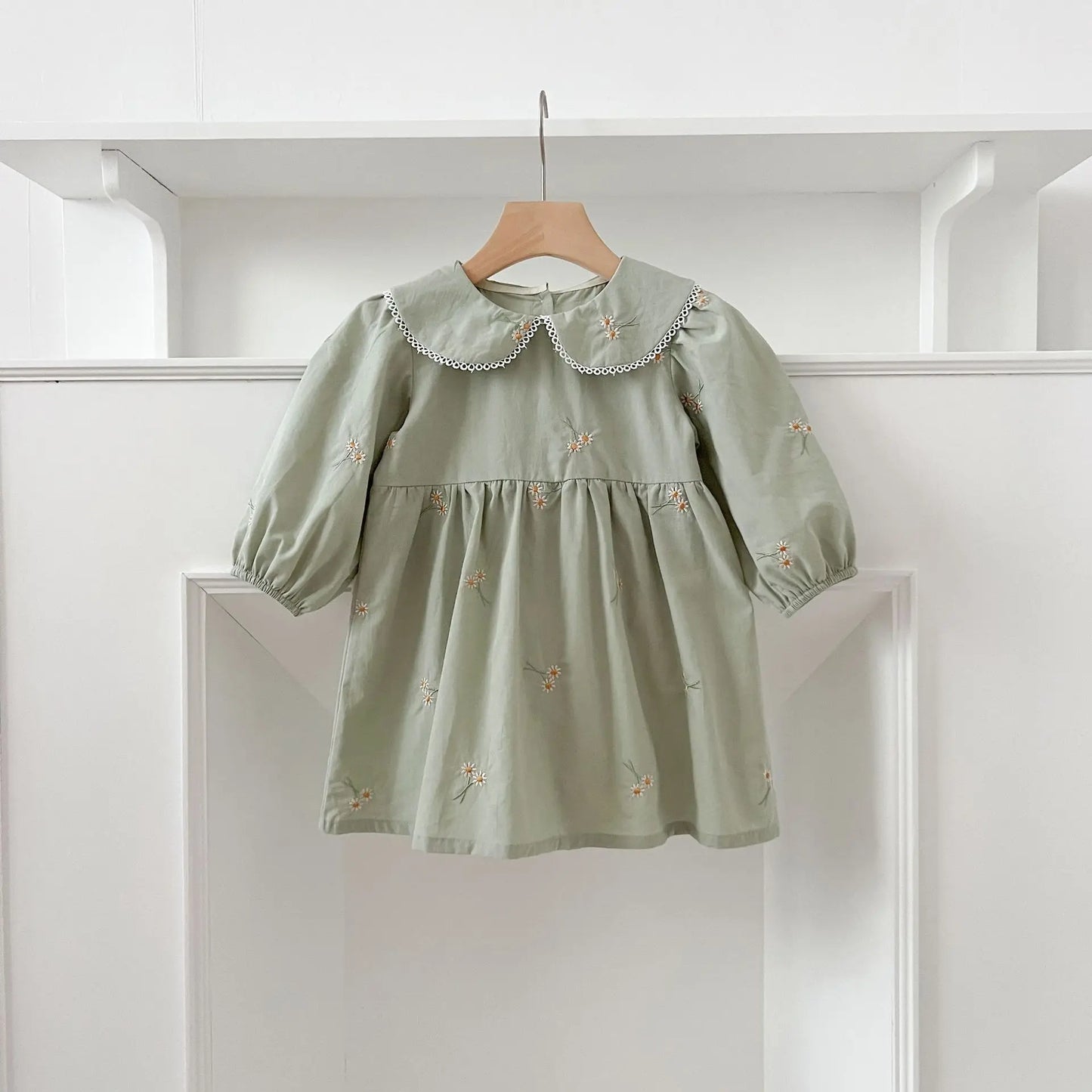 Sisters Clothes Infant Baby Girls Lace Collar Dress Rompers Kids Girls Embroider Flower Princess Dress Family Clothes Rompers